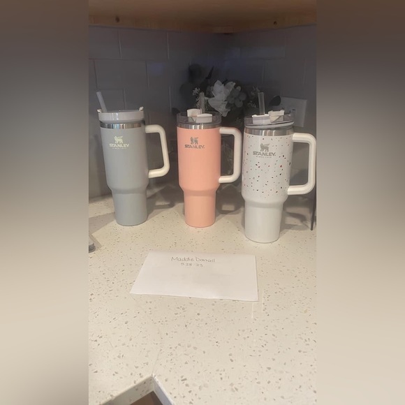 Stanley Pearlescent Terrazo Quencher 40 oz - Picture 4 of 4